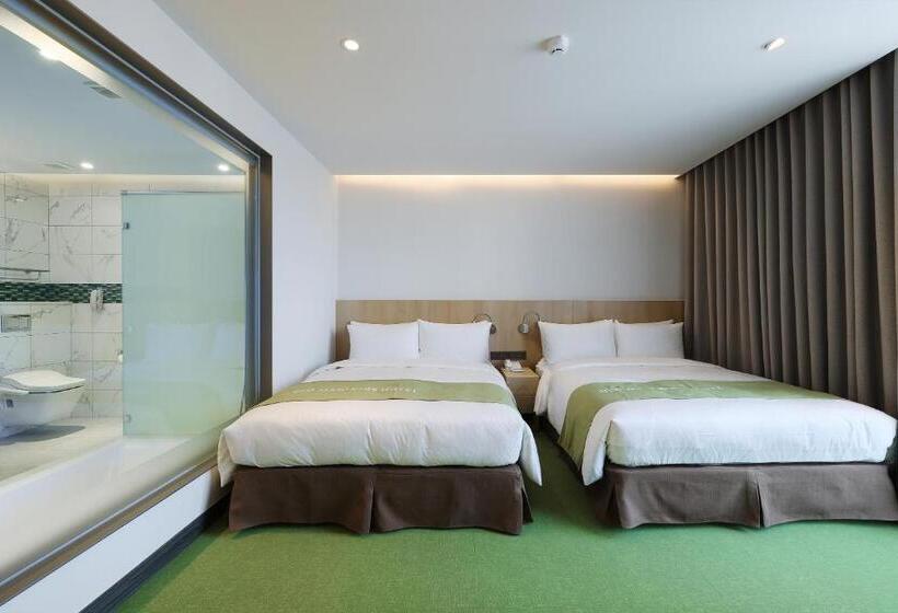 هتل Checkinn Magi Kids