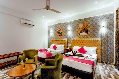 فندق Polhena Grand Resort & Banquet