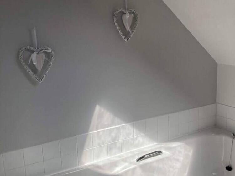 Immaculate 4 Bed House Outside Stornoway