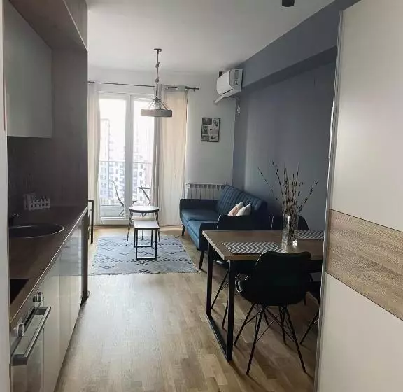 Sunshine Apartment