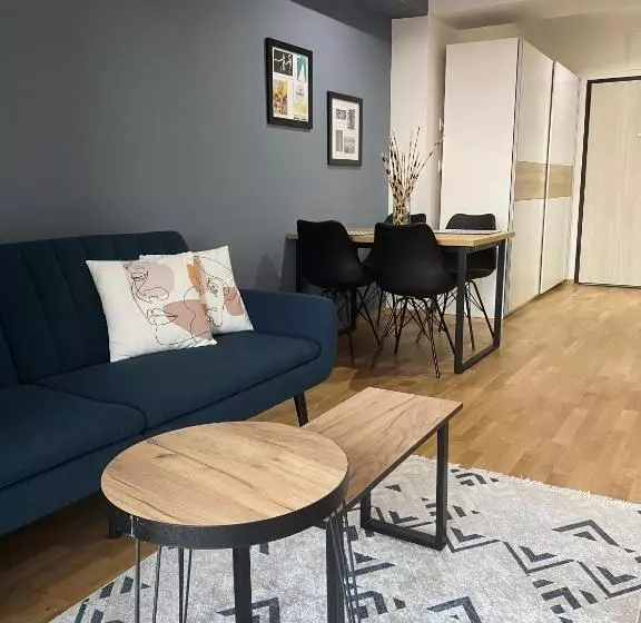Sunshine Apartment