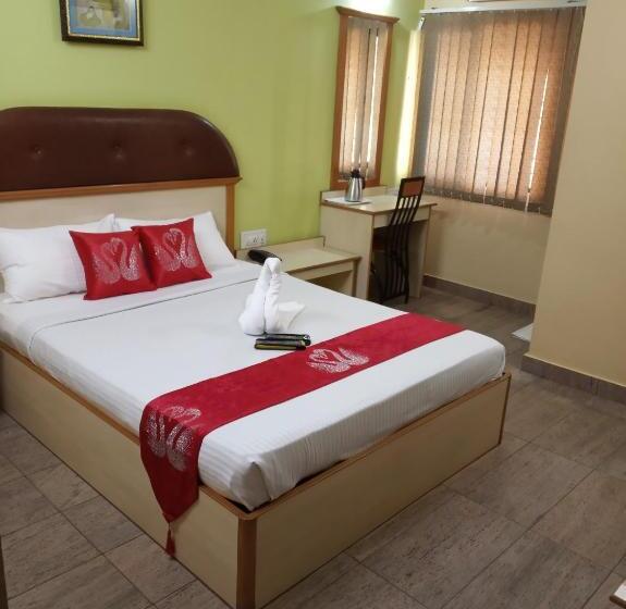 فندق صغير Kingston Palace