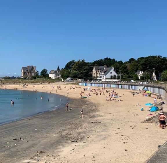 Appartement Situé Prés Des Plages Et Du Golf