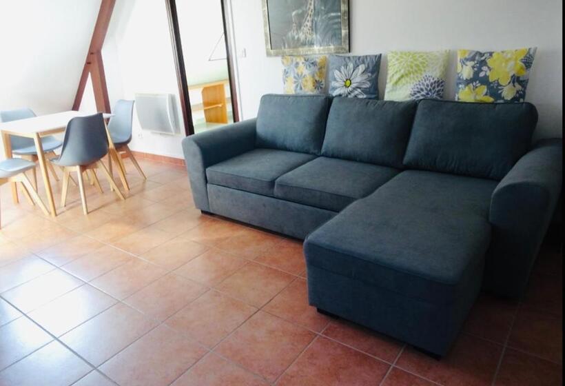 Appartement Situé Prés Des Plages Et Du Golf