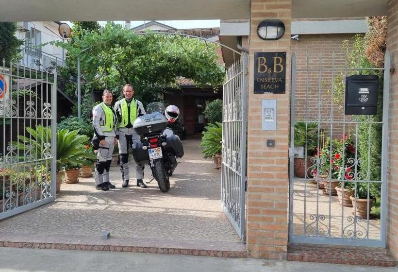 B&b Ensileva Beach