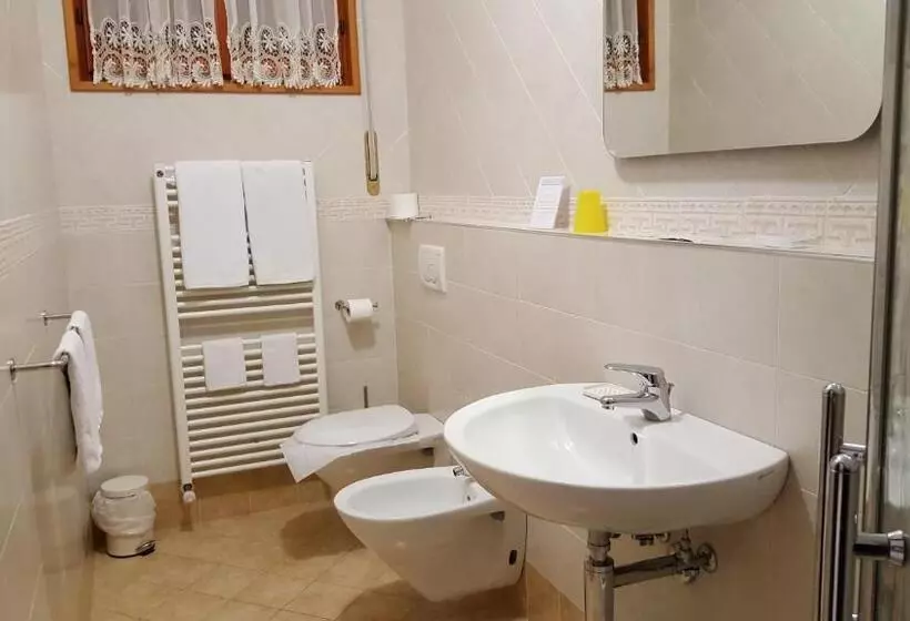 B&b Ensileva Beach