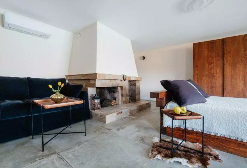 Hotelli семеен хотел и ресторант райски залив