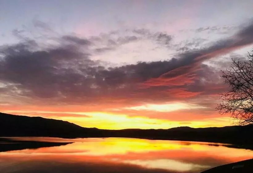 Hotelli семеен хотел и ресторант райски залив