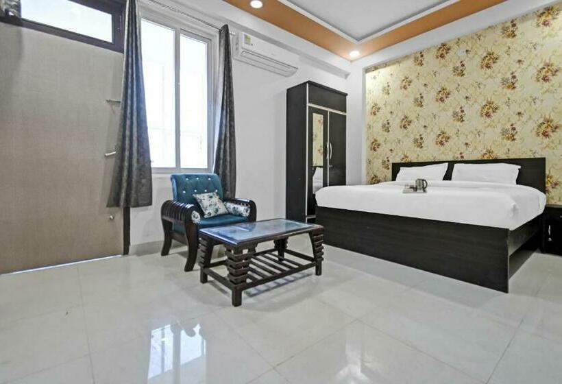 호텔 Collection O High Strret