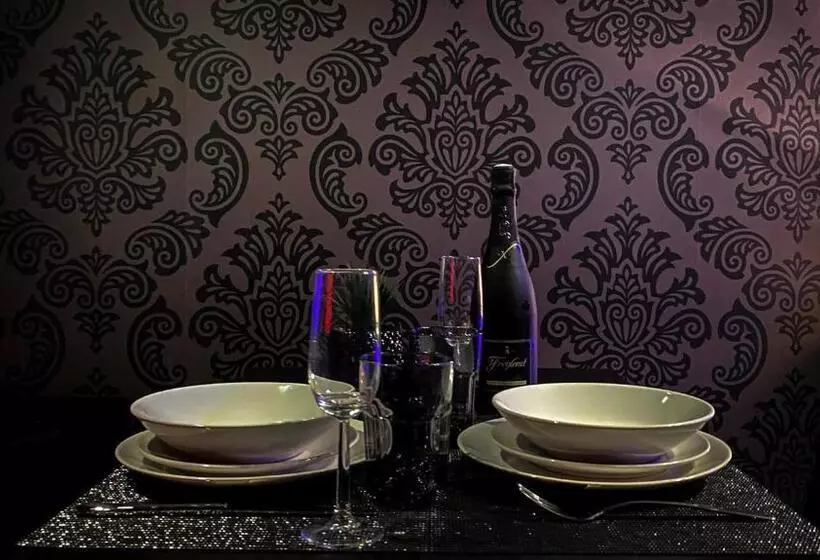 Nouveau   Luxure   Secret Suite   Jacuzzi