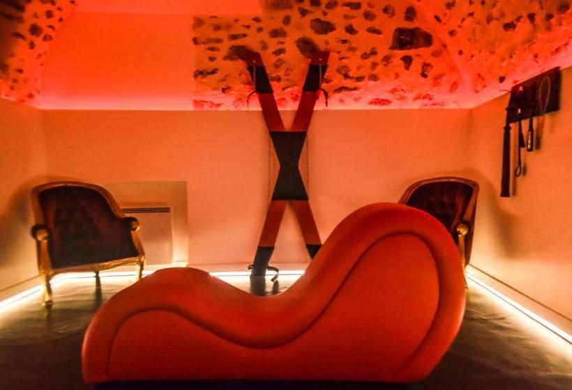 Nouveau   Luxure   Secret Suite   Jacuzzi