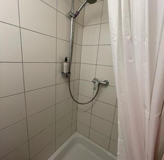 Schloss & Altstadt   Modern & Stylish Für 6 Küche