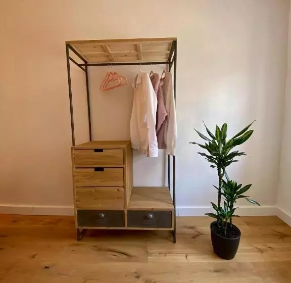 Schloss & Altstadt   Modern & Stylish Für 6 Küche