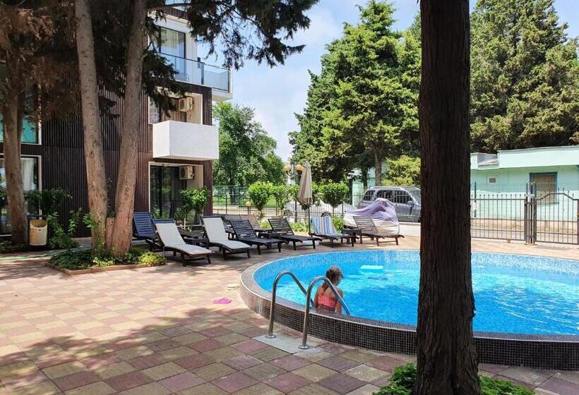 Amara Boutique & Design студио