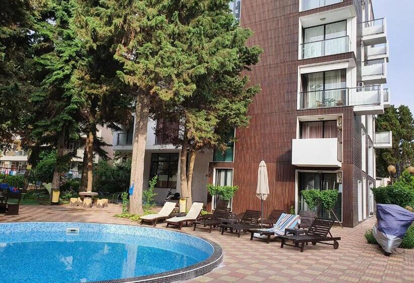 Amara Boutique & Design студио