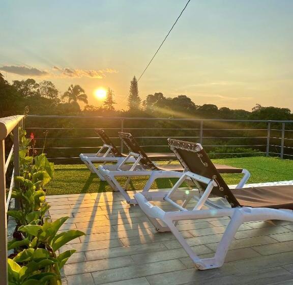 Bed and Breakfast Casa Campestre Hh