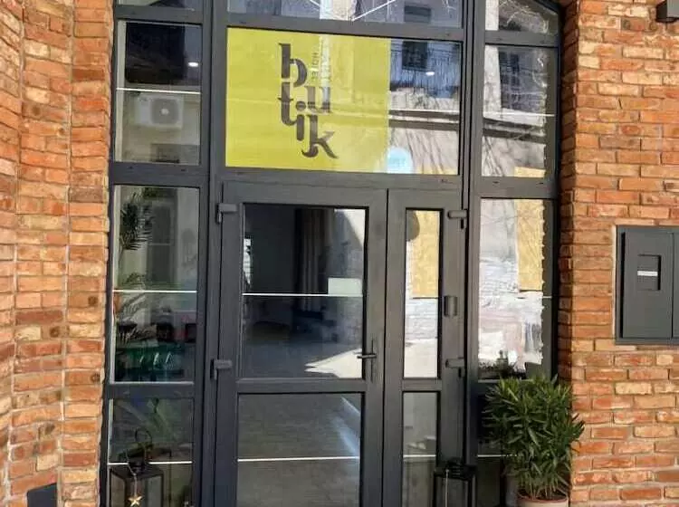 ホテル Butik Art