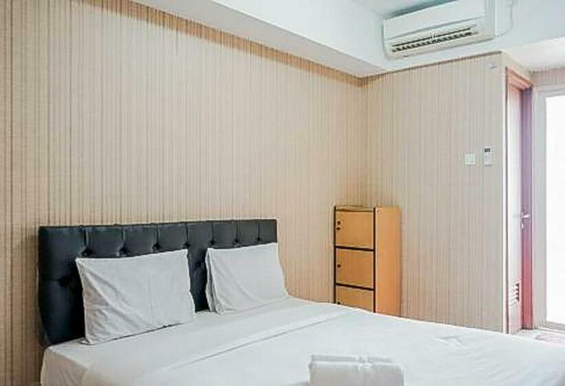 Hotel Redliving Apartemen Green Lake View Ciputat   Juragan Rooms Tower B With Fast Wifi