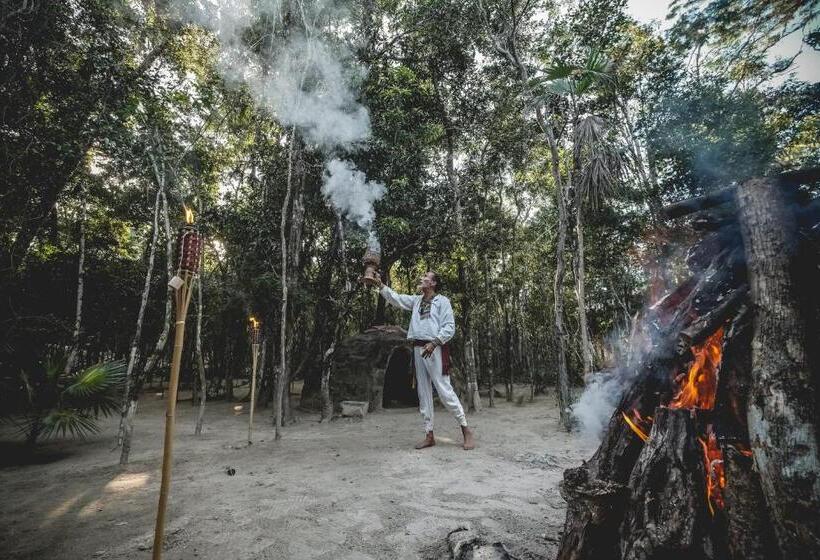 فندق Wakax Hacienda  Cenote & Boutique