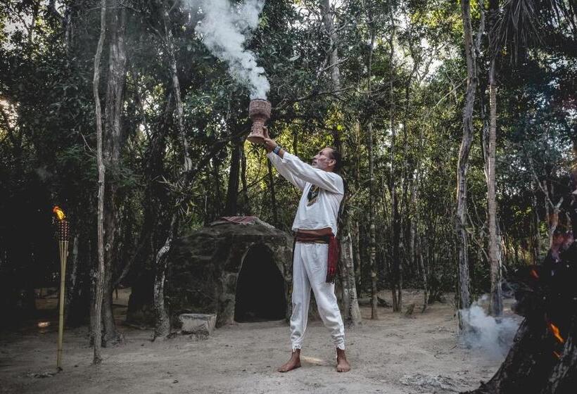 فندق Wakax Hacienda  Cenote & Boutique