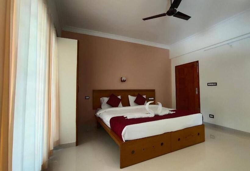 Hotel White House Residency