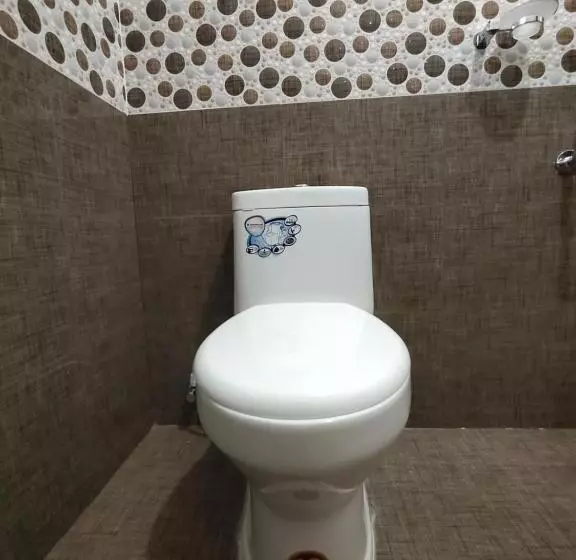 Hotelli White House Residency