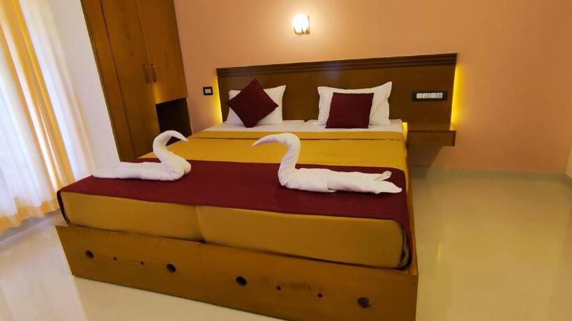 Hotel White House Residency