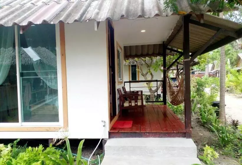 Lipe Garden Beach Resort