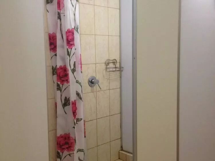 Express Hotel & Hostel