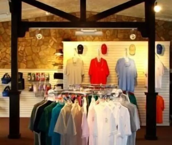 Historic Beaver Dam Lodge, Golf & Rv Resort