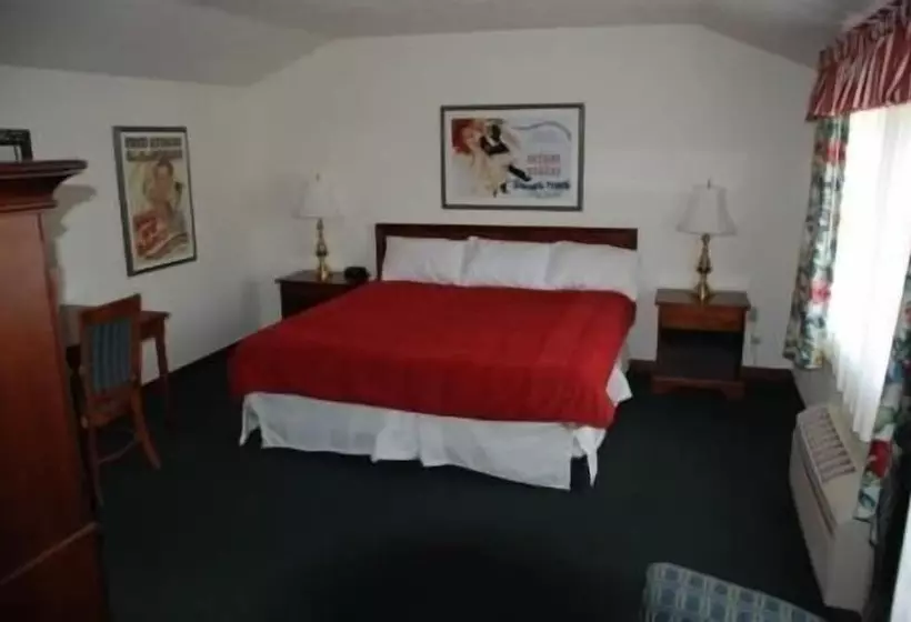 Historic Beaver Dam Lodge, Golf & Rv Resort