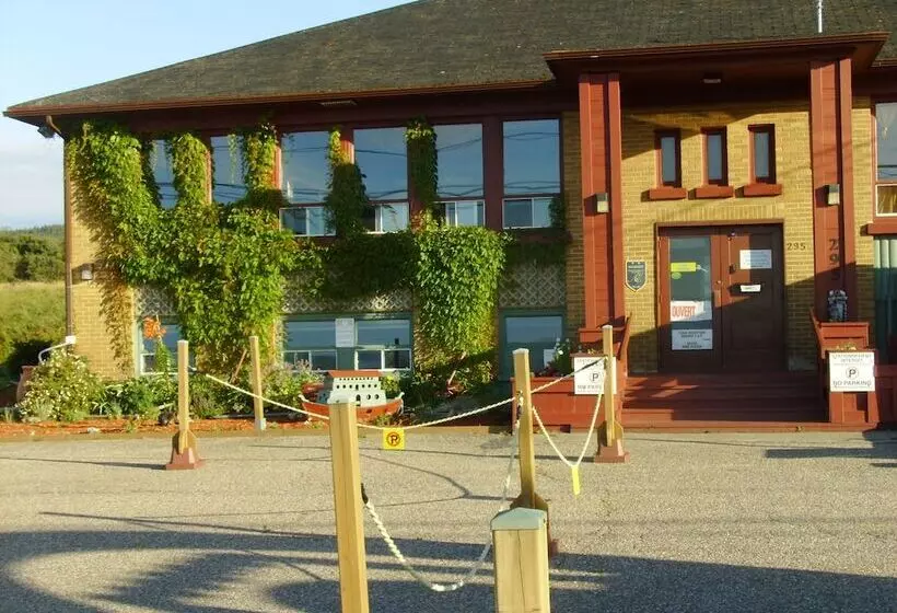 酒店 Auberge Internationale La Vieille école