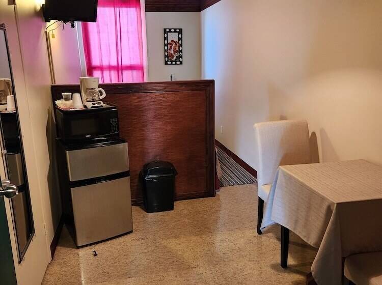 فندق Auberge Internationale La Vieille école