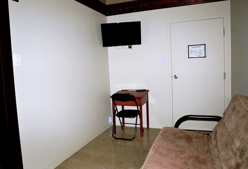 فندق Auberge Internationale La Vieille école