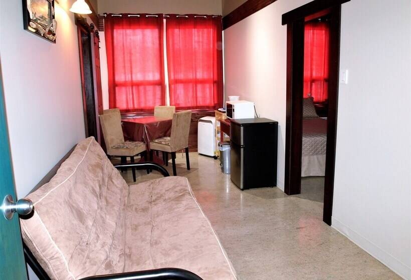 فندق Auberge Internationale La Vieille école