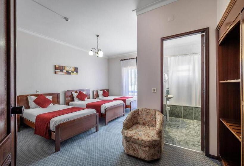 בית מלון כפרי Colmeia