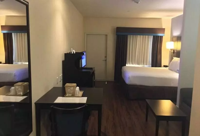 ホテル Days Inn & Suites By Wyndham Galveston West/seawall