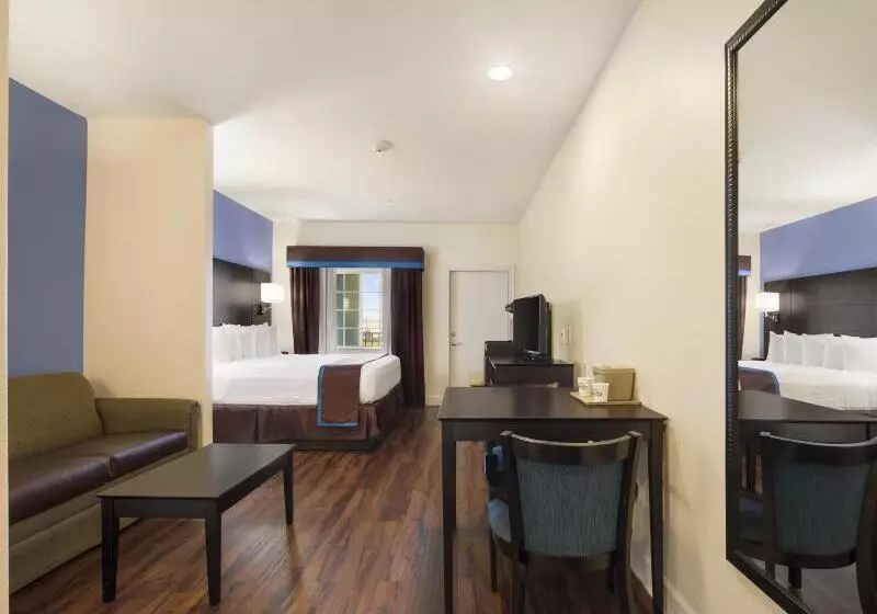 ホテル Days Inn & Suites By Wyndham Galveston West/seawall