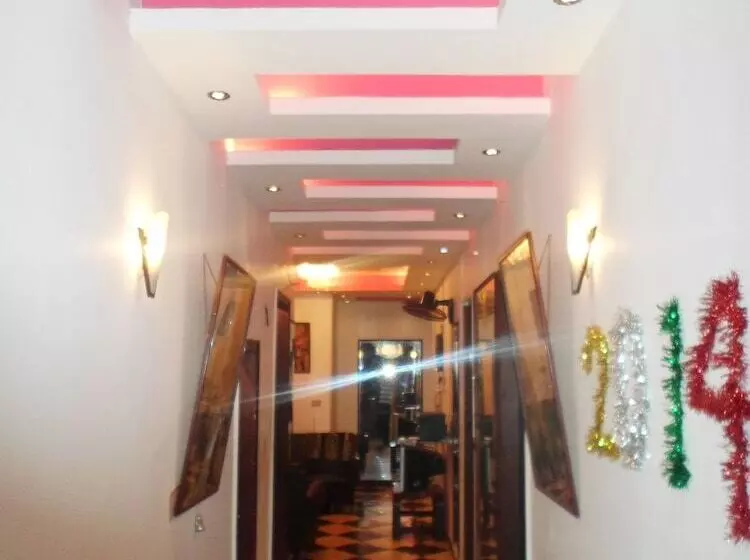 هتل Family Palace