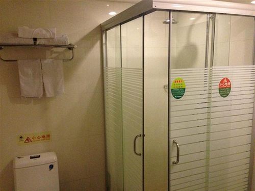 فندق Greentree Inn Shanghai Longwu Road Express