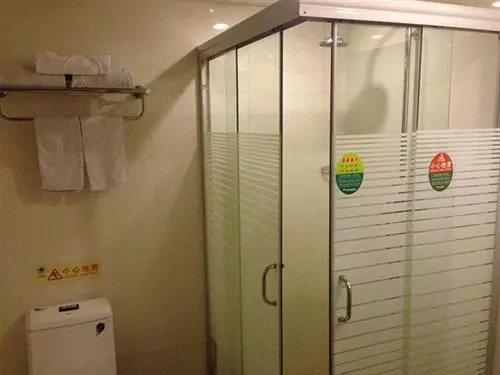 호텔 Greentree Inn Shanghai Longwu Road Express