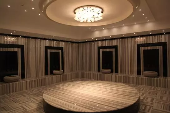 ホテル Grozny City