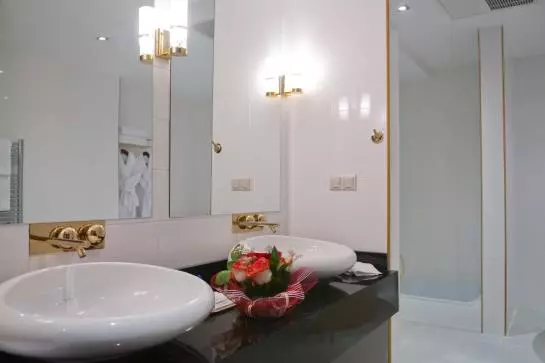 ホテル Grozny City