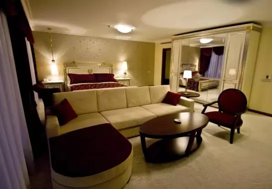 ホテル Grozny City