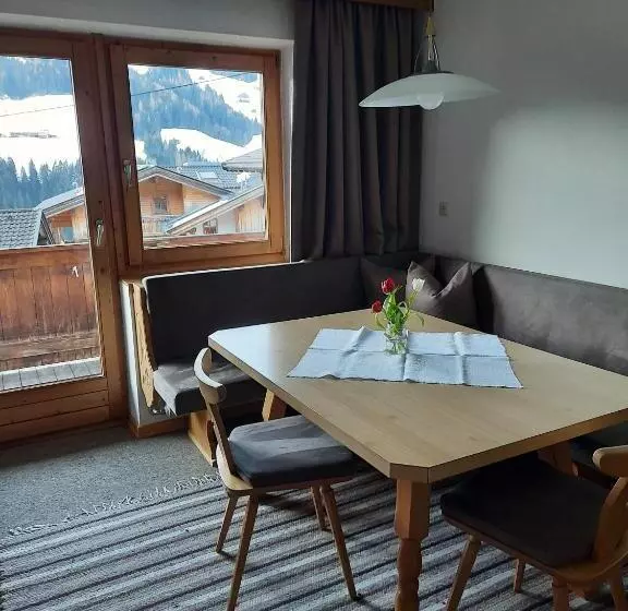 Отель Haus Gmahblick Ferienwonungen