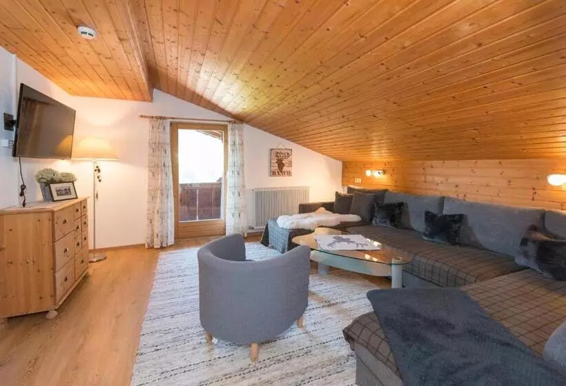 Отель Haus Gmahblick Ferienwonungen