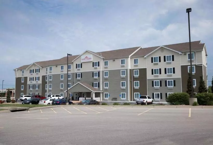 호텔 Hawthorn Extended Stay By Wyndham Saint Robert