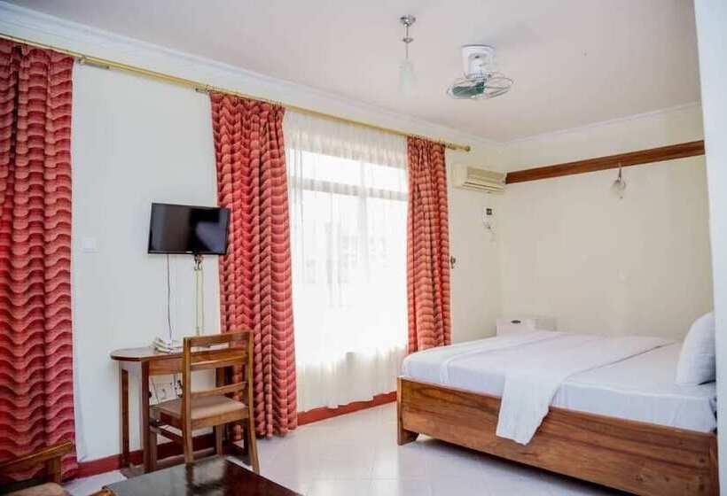 ホテル Kilimanjaro Crane