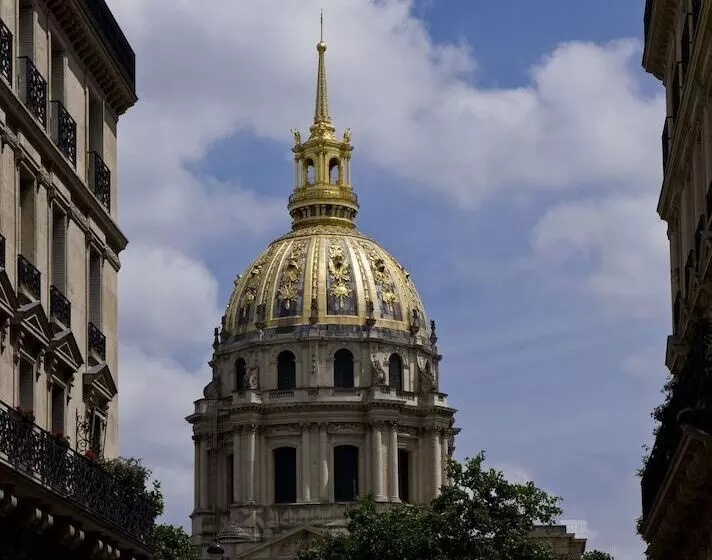 هتل Le Cinq Codet