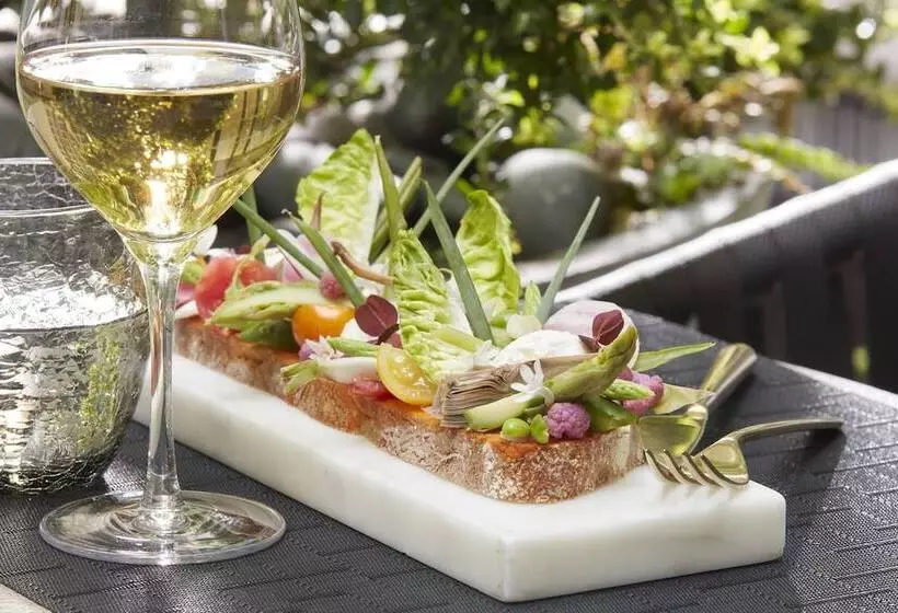 هتل Le Cinq Codet